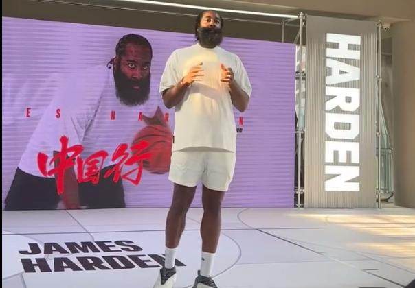 华体会hth-炸裂发言！哈登：莫雷是骗子 我永远不会再和他一队